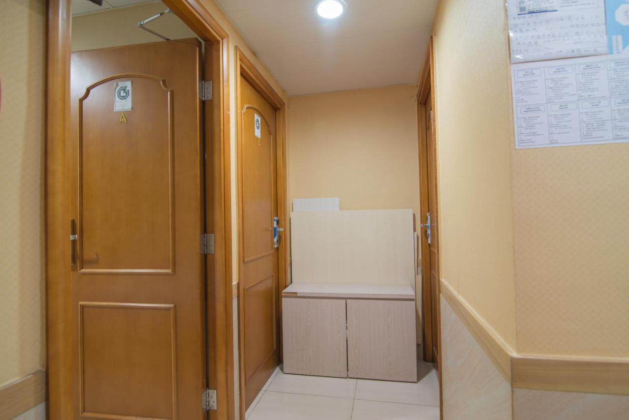 Hoo Sang Hostel 香港豪生酒店 Extérieur photo